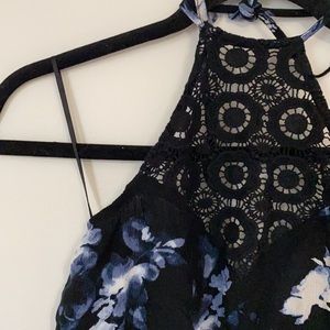 KENDALL & KYLIE Haltar Top